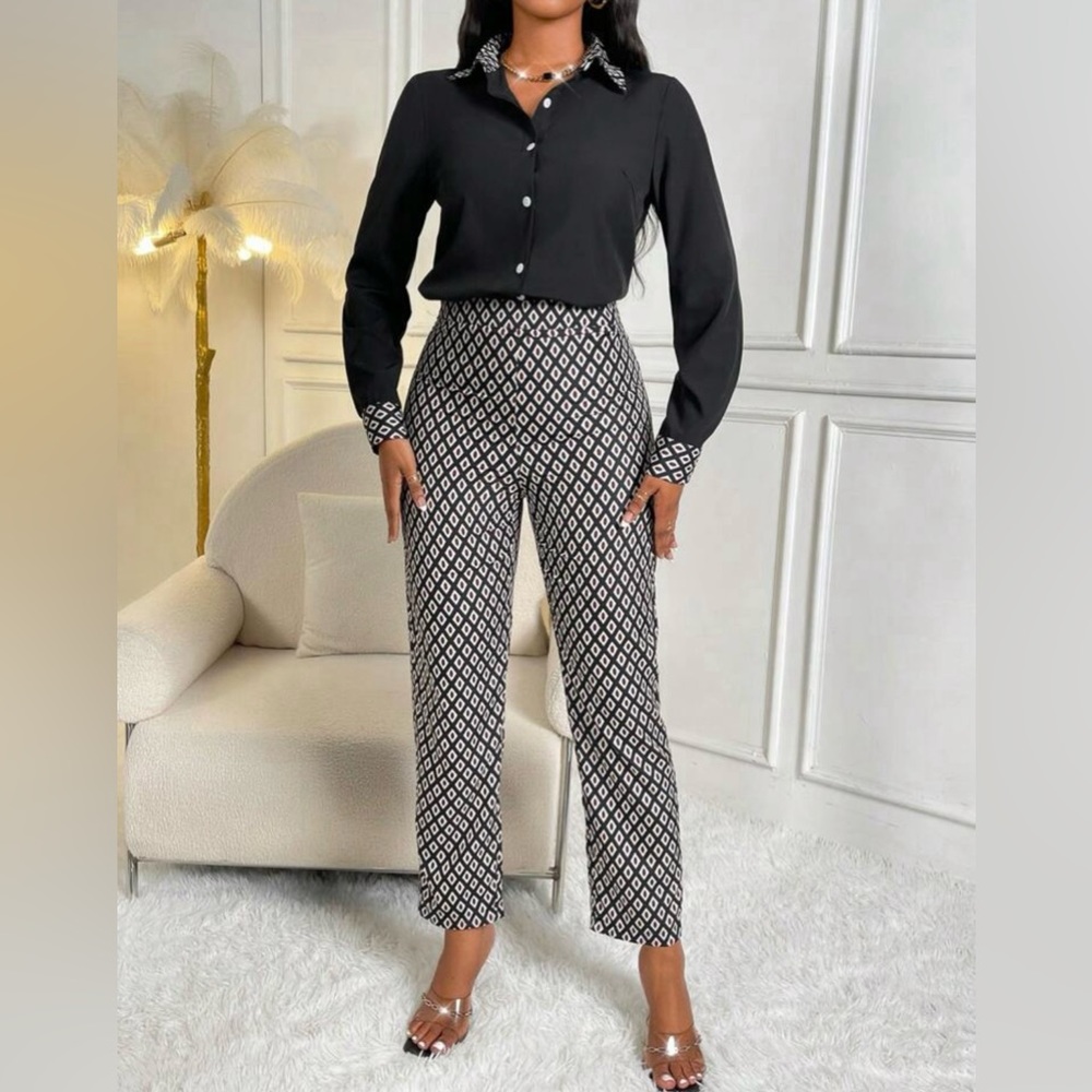 NEVER WORN Patterned top & bottom set